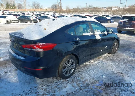 2017 Hyundai Elantra Se из США, поврежденный, VIN KMHD84LF4HU426002